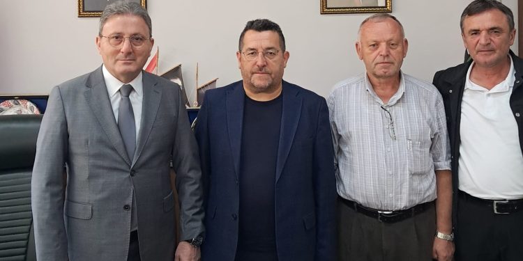 Şebinkarahisar Yolu Ve Pınarlar Tüneli Projesini 2026 Yatırım Programına Bekliyoruz