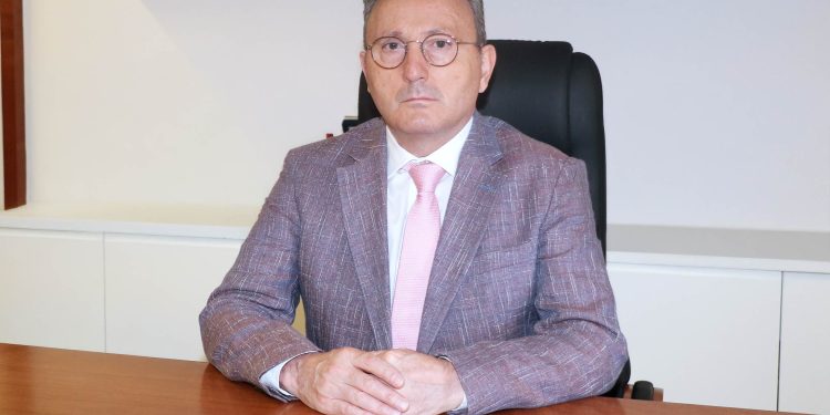 Kademeli Asgari Ücret Zorunlu Olmalıdır