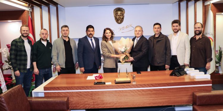 Genç Girişimcilerden Hayırlı Olsun Ziyareti