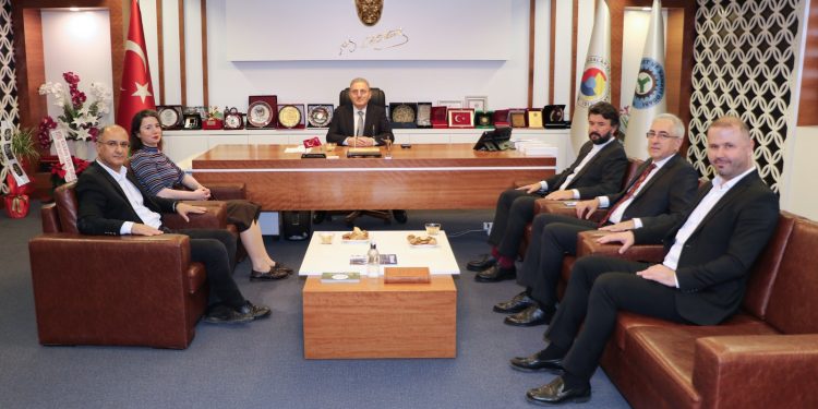 Giresun’un Ulaşım Geleceği İçin Ortak Mesaj: Güney Çevre Yolu Yapılmalı,Trafik Yükü Kent Merkezinden Uzaklaştırılmalı